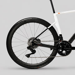 BICICLETA PARA RUTA BASSO SV CON DUR-ACE